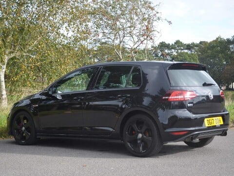 Volkswagen Golf GTI DSG 7