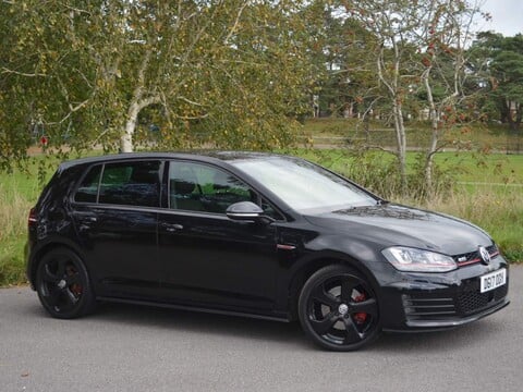 Volkswagen Golf GTI DSG 22