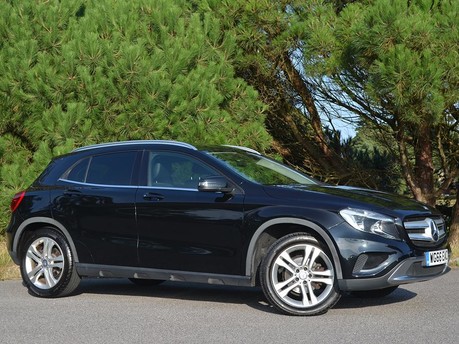 Mercedes-Benz GLA GLA 200 D SPORT