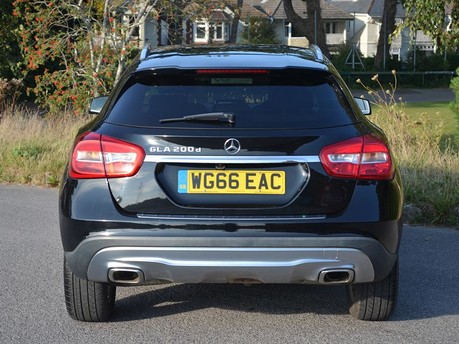 Mercedes-Benz GLA GLA 200 D SPORT 