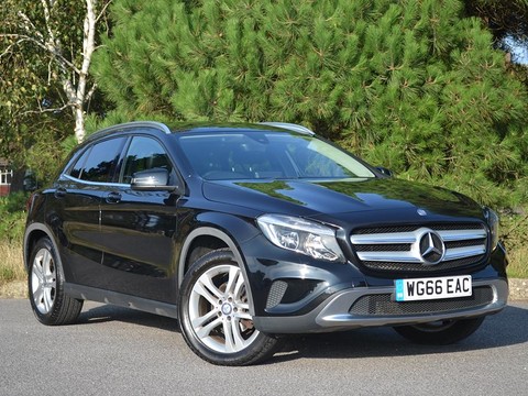 Mercedes-Benz GLA GLA 200 D SPORT 23