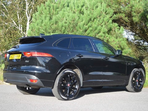 Jaguar F-Pace CHEQUERED FLAG AWD 9