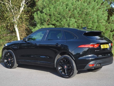 Jaguar F-Pace CHEQUERED FLAG AWD 21