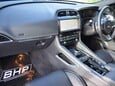 Jaguar F-Pace CHEQUERED FLAG AWD 19