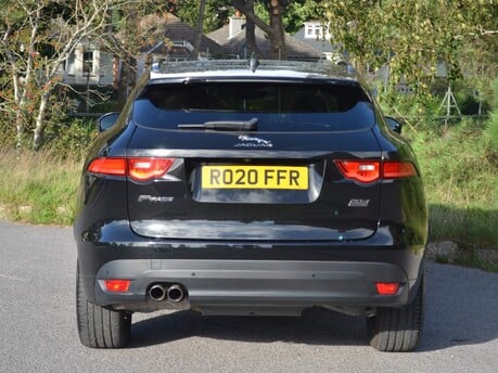 Jaguar F-Pace CHEQUERED FLAG AWD 