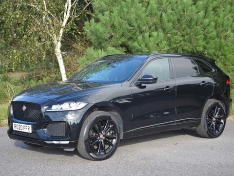 Jaguar F-Pace CHEQUERED FLAG AWD 17