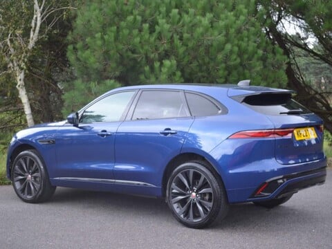 Jaguar F-Pace R-DYNAMIC HSE 36