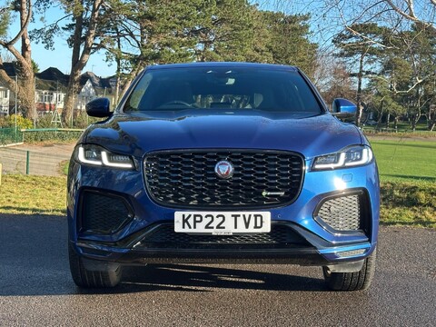 Jaguar F-Pace R-DYNAMIC HSE 27