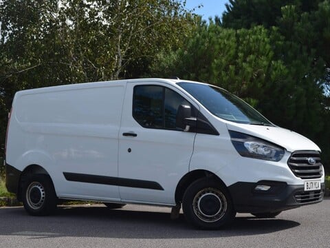 Ford Transit Custom 300 LEADER P/V ECOBLUE 1