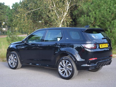 Land Rover Discovery Sport R-DYNAMIC HSE 32