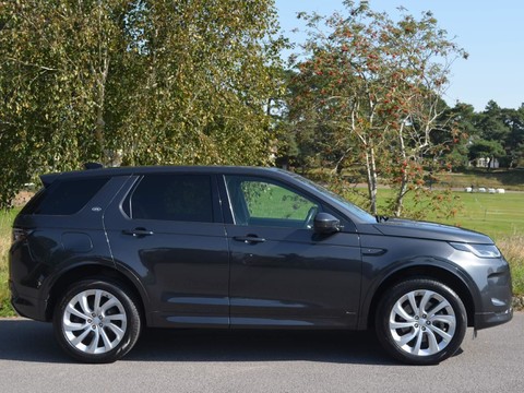 Land Rover Discovery Sport R-DYNAMIC HSE MHEV 11