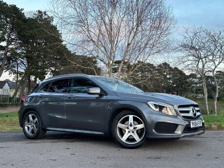 Mercedes-Benz GLA GLA250 4MATIC AMG LINE