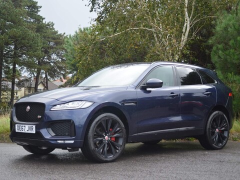 Jaguar F-Pace V6 S AWD 3