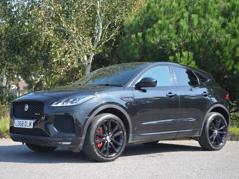 Jaguar E-Pace R-DYNAMIC S 3