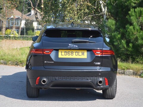 Jaguar E-Pace R-DYNAMIC S 8