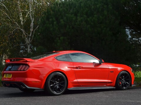 Ford Mustang GT 9