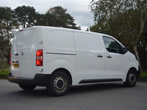 Vauxhall Vivaro L1H1 2700 EDITION S/S 9