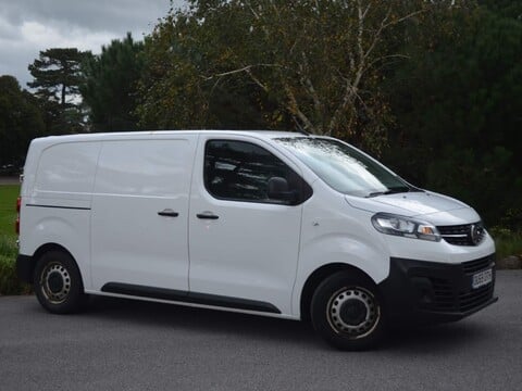 Vauxhall Vivaro L1H1 2700 EDITION S/S 25