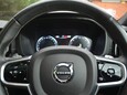 Volvo XC60 B5 R-DESIGN PRO AWD 19