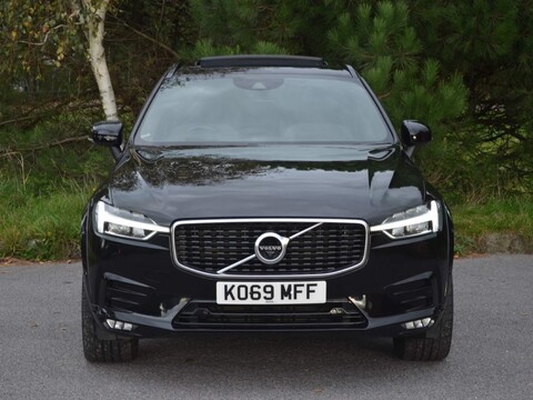 Volvo XC60 B5 R-DESIGN PRO AWD 26