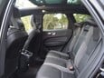 Volvo XC60 B5 R-DESIGN PRO AWD 31