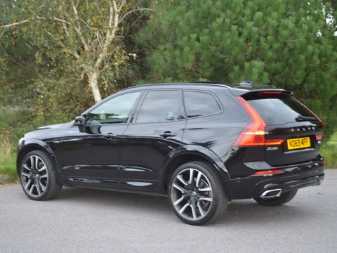 Volvo XC60 B5 R-DESIGN PRO AWD 34