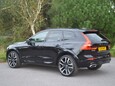 Volvo XC60 B5 R-DESIGN PRO AWD 34