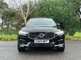 Volvo XC60 B5 R-DESIGN PRO AWD 2