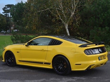 Ford Mustang GT 