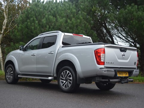 Nissan Navara DCI TEKNA 4X4 SHR DCB 7