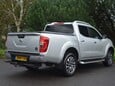 Nissan Navara DCI TEKNA 4X4 SHR DCB 9