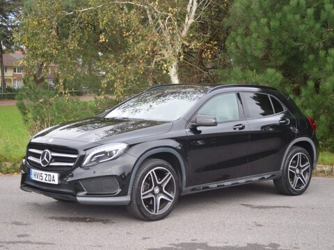 Mercedes-Benz GLA GLA250 4MATIC AMG LINE PREMIUM 29