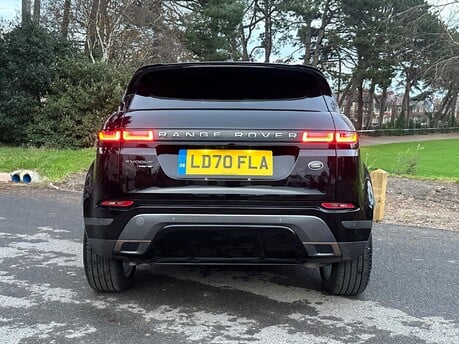 Land Rover Range Rover Evoque R-DYNAMIC SE MHEV 