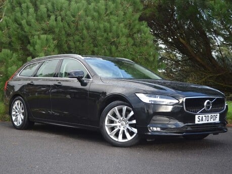 Volvo V90 T4 MOMENTUM PLUS