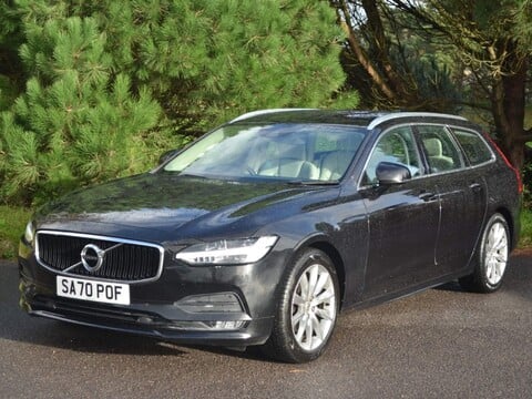 Volvo V90 T4 MOMENTUM PLUS 17