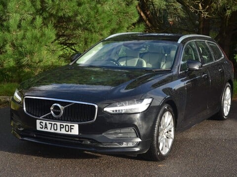 Volvo V90 T4 MOMENTUM PLUS 18