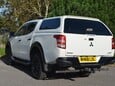 Mitsubishi L200 DI-D BARBARIAN BLACK DCB 21