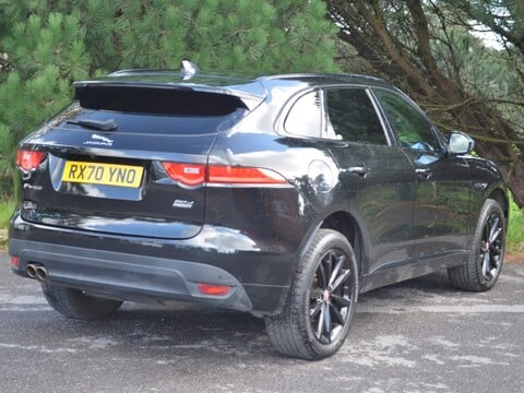 Jaguar F-Pace CHEQUERED FLAG AWD 29