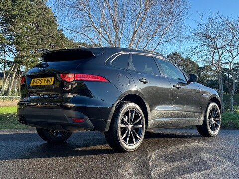 Jaguar F-Pace CHEQUERED FLAG AWD 9