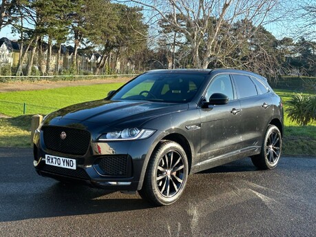 Jaguar F-Pace CHEQUERED FLAG AWD 