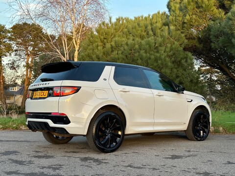 Land Rover Discovery Sport R-DYNAMIC HSE MHEV 9