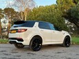 Land Rover Discovery Sport R-DYNAMIC HSE MHEV 9