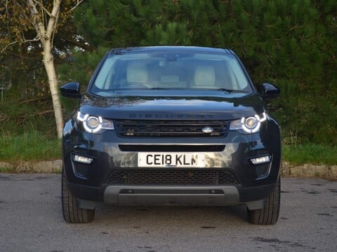 Land Rover Discovery Sport TD4 HSE BLACK 25