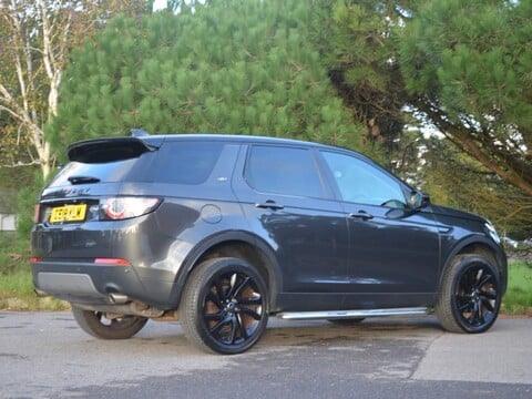 Land Rover Discovery Sport TD4 HSE BLACK 39