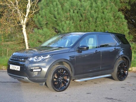 Land Rover Discovery Sport TD4 HSE BLACK 