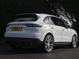 Porsche Cayenne V6 TIPTRONIC 9