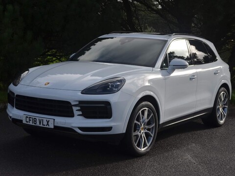 Porsche Cayenne V6 TIPTRONIC 16