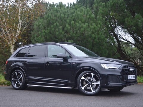 Audi Q7 TDI QUATTRO S LINE BLACK EDITION MHEV 1