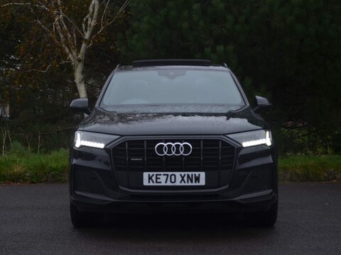 Audi Q7 TDI QUATTRO S LINE BLACK EDITION MHEV 15