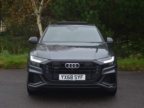 Audi Q8 TDI QUATTRO S LINE VORSPRUNG MHEV 2